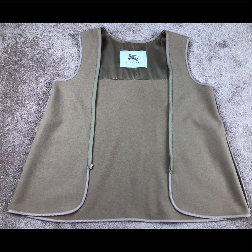 Burberry Solid Brown Wool Liner - image 1